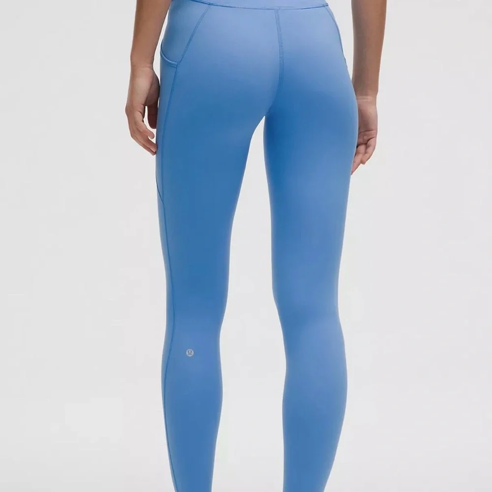 Lululemon Fast and Free HR Leggings in Pool Party, Size 8, 25”, NWT - Picture 3 of 8